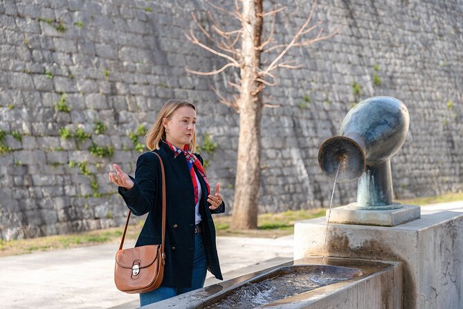 Walking tour of Split with an Art Historian - Through the palace substructures shortcut to Riva Harbor