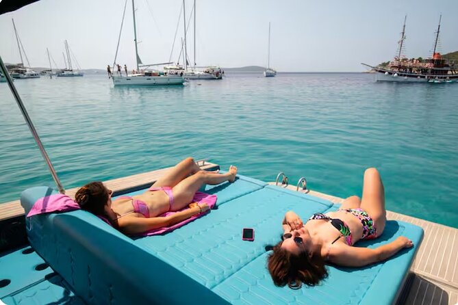 Your Day, Your Way – Custom Private Tour - Why the boat details matter more than you think